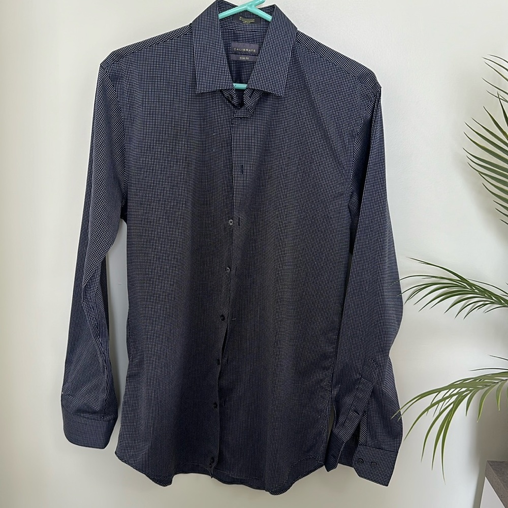 Calibrate Trim Fit Men’s Dress Shirt